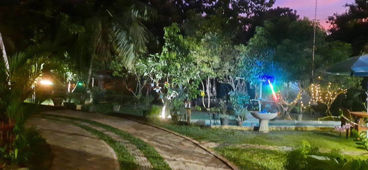 Green Edge Residences Dambulla Ngoại thất bức ảnh