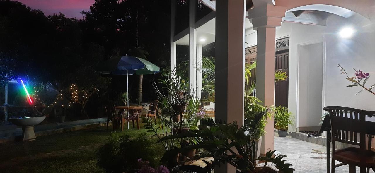 Green Edge Residences Dambulla Ngoại thất bức ảnh